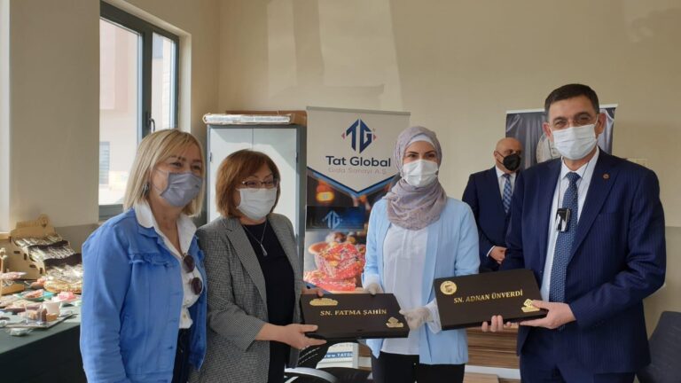 Tat Global Gıda Sanayi A.Ş. olarak değerli misafirlerimizi fabrikamızda ağırlamaktan büyük memnuniyet duyduk.